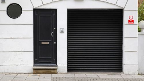 Le Porte in Ferro per garage: le caratteristiche da valutare per una scelta consapevole